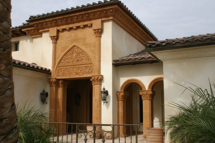 House of Stone image 12