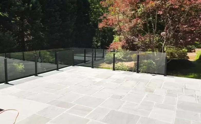Falcon Railings image 18