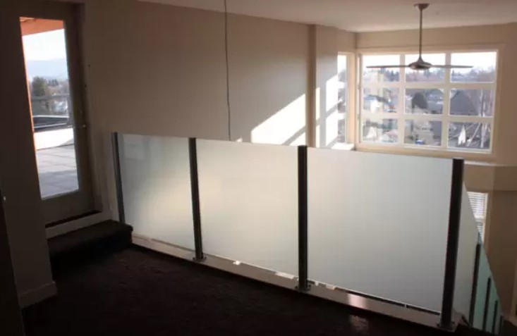 Falcon Railings image 19