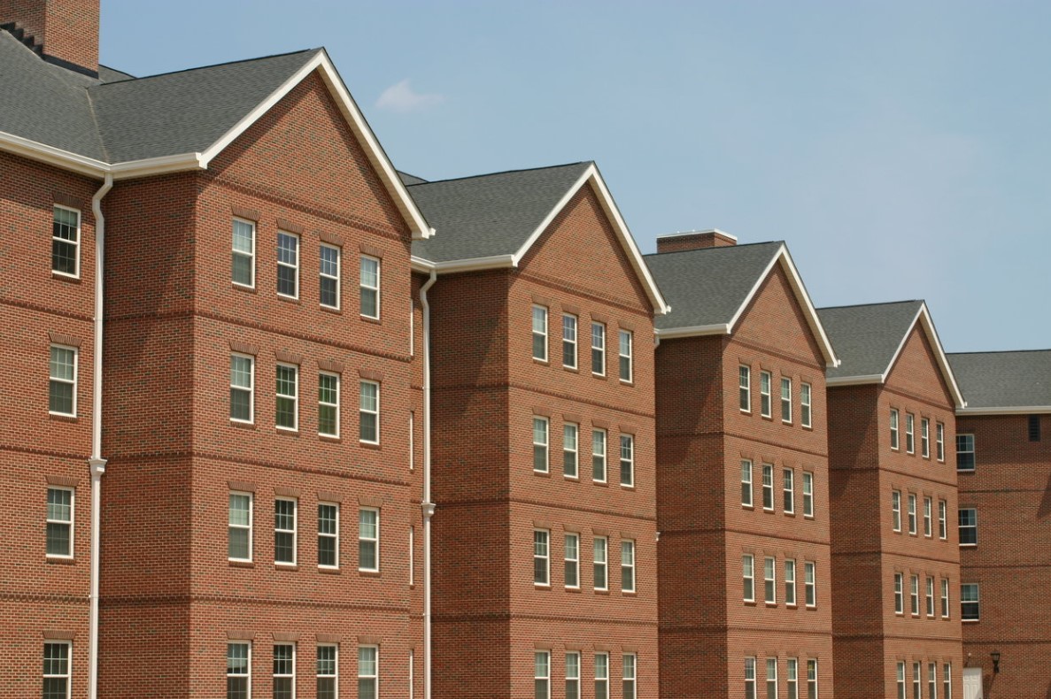 Lee Brick image 4