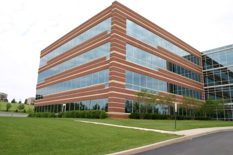 Lee Brick image 6