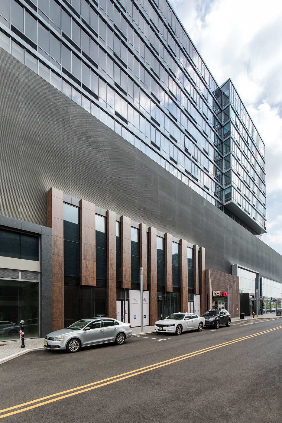 Neolith Facade image 2