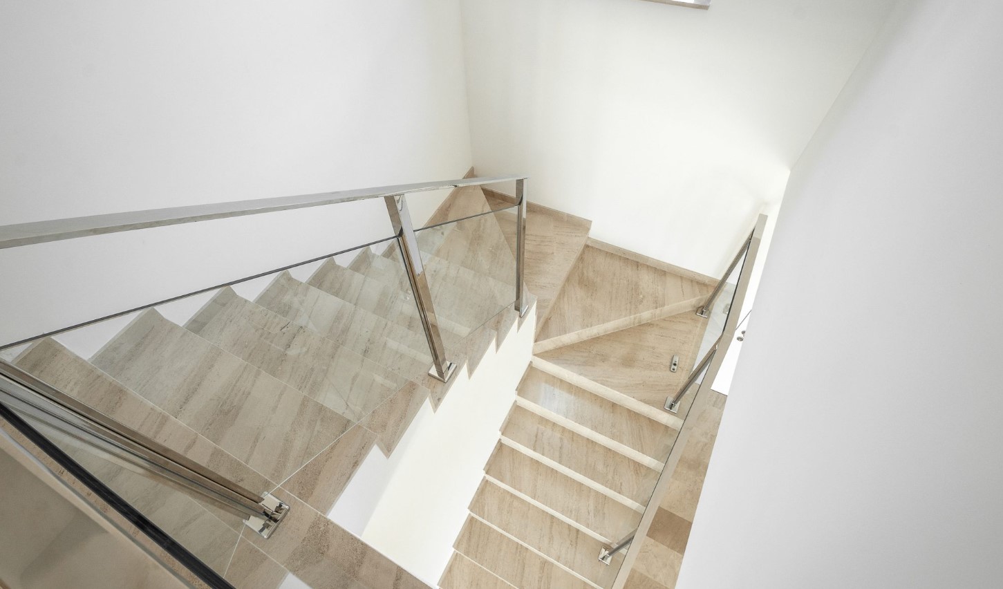 Tuttle image 10
