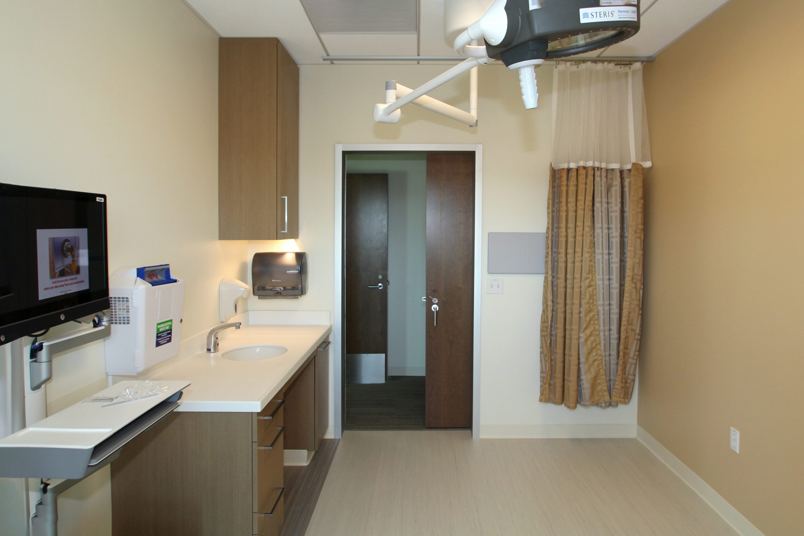 Serenity Sliding Door Systems image 1
