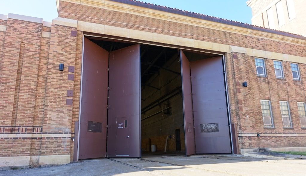 Electric Power Door Div. image 8