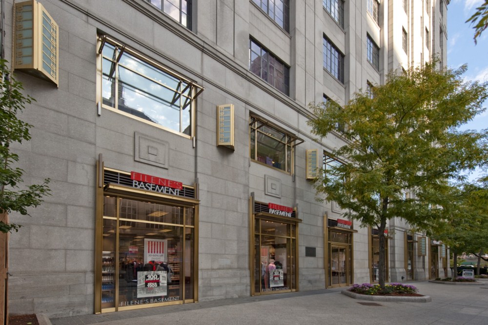 K&G ENTRANCES image 4