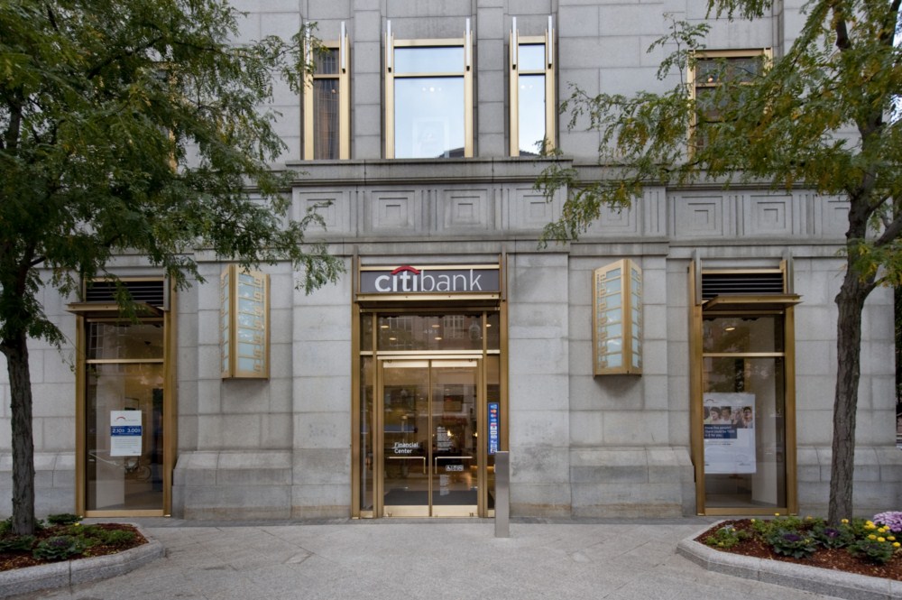 K&G ENTRANCES image 6