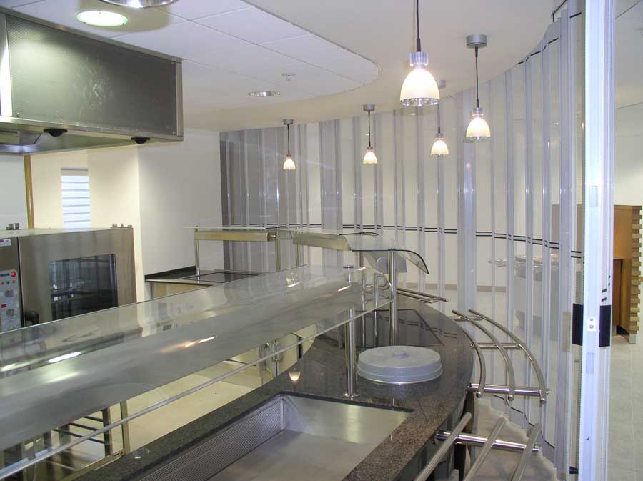 MobilFlex Folding Grilles & Closures image 17