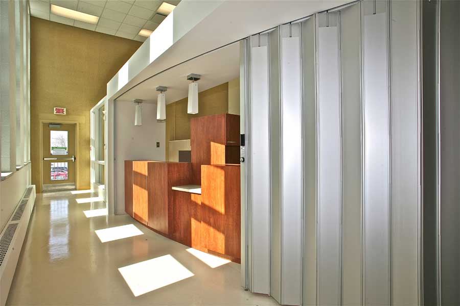MobilFlex Folding Grilles & Closures image 9