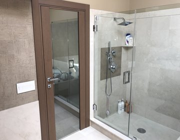 Bella Porta image 1