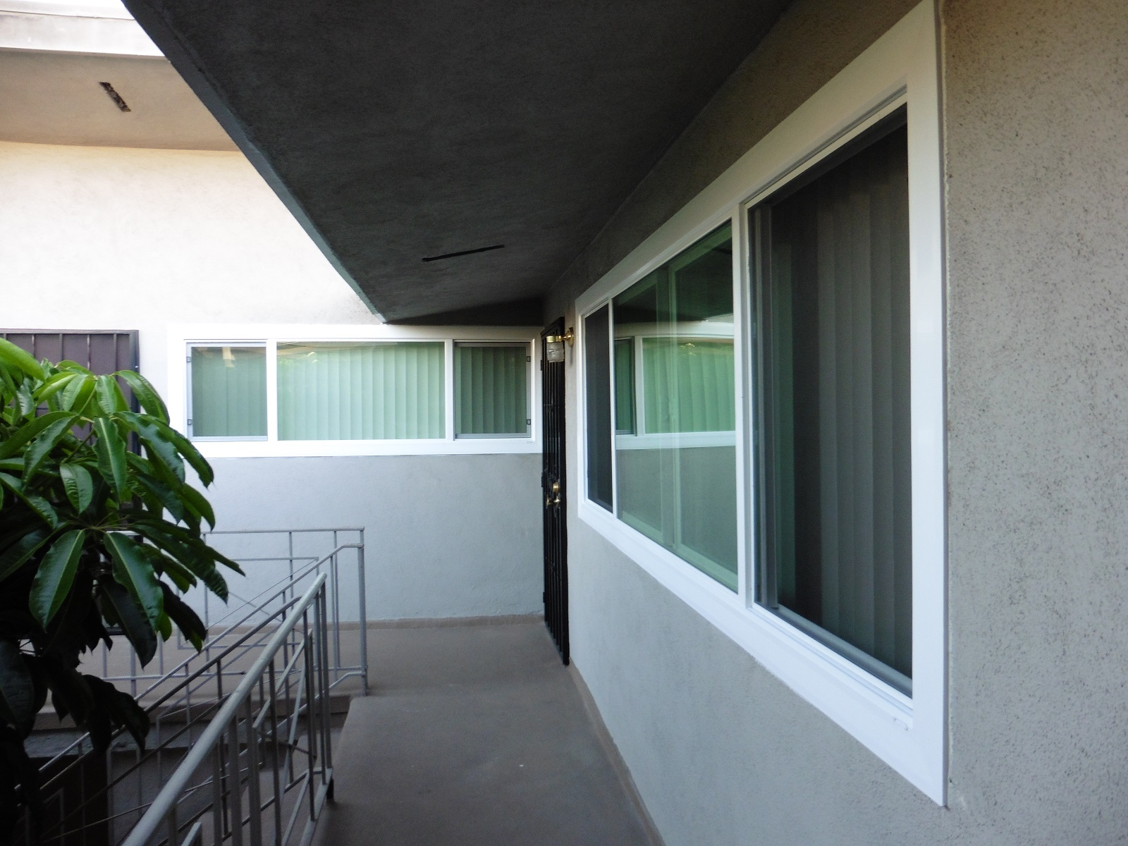 Elite Vinyl Windows image 5