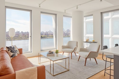Skyline Windows image 4