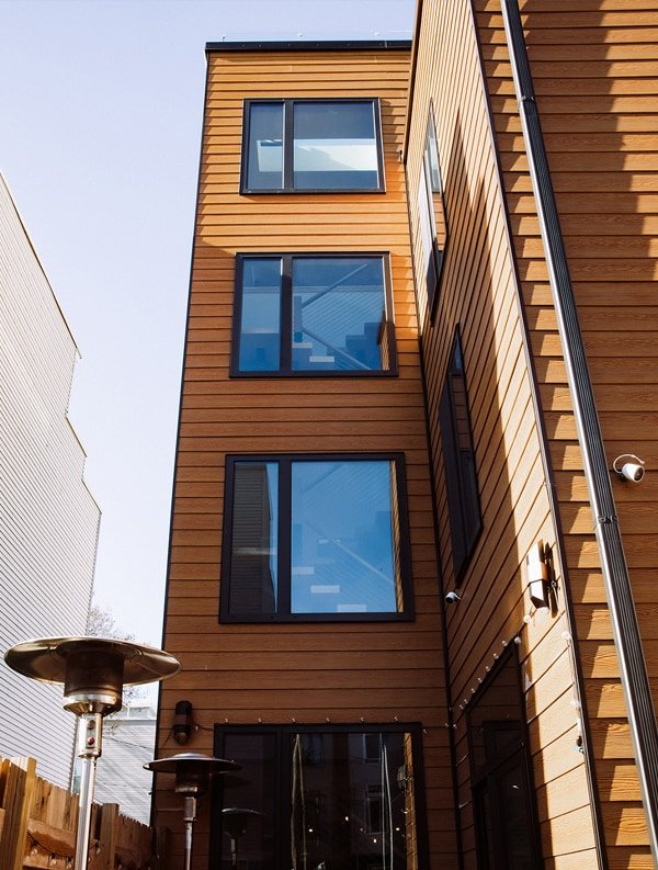 Vetrina Windows & Doors image 17