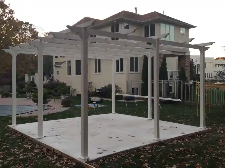 Luxury House image 15