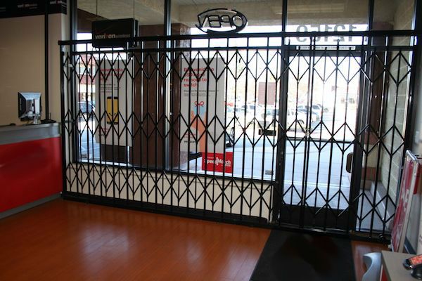 AC Folding Gates image 9