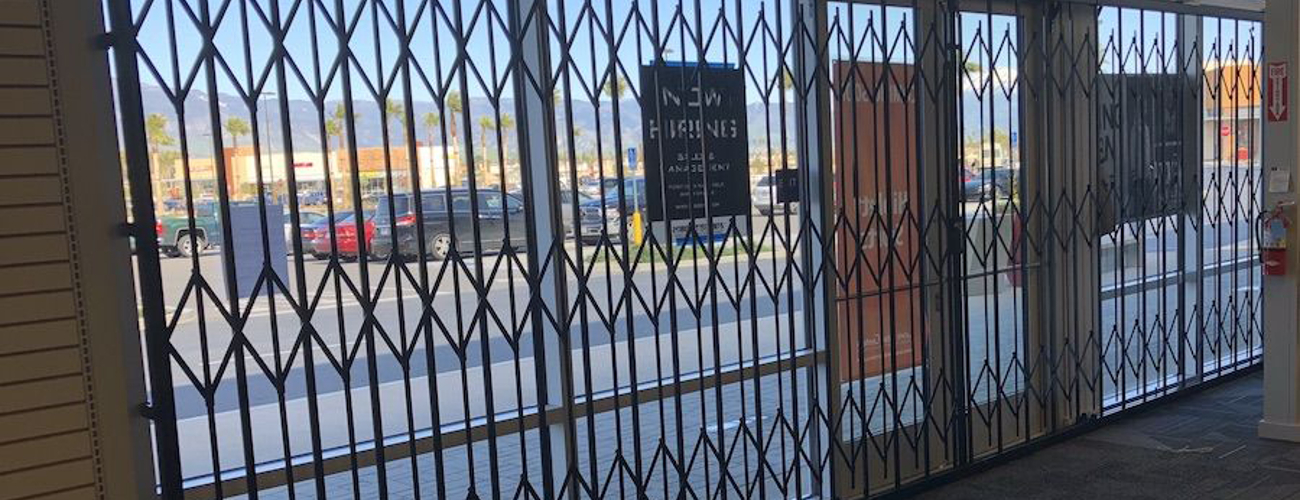 AC Folding Gates