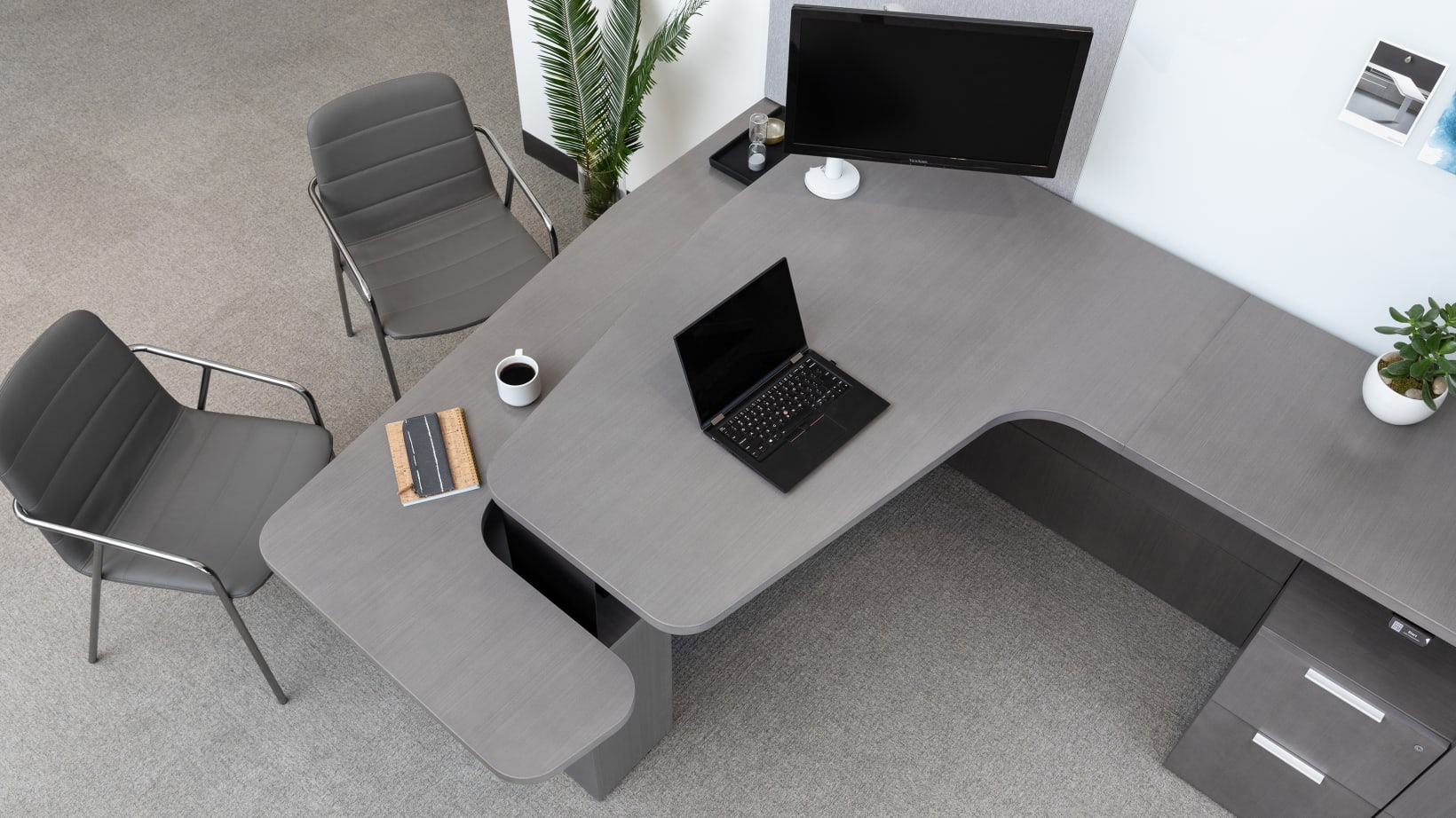 Technology & Human Craftsmanship.