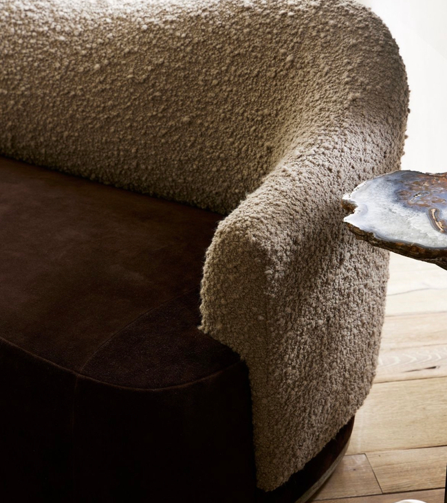 Play of textures
