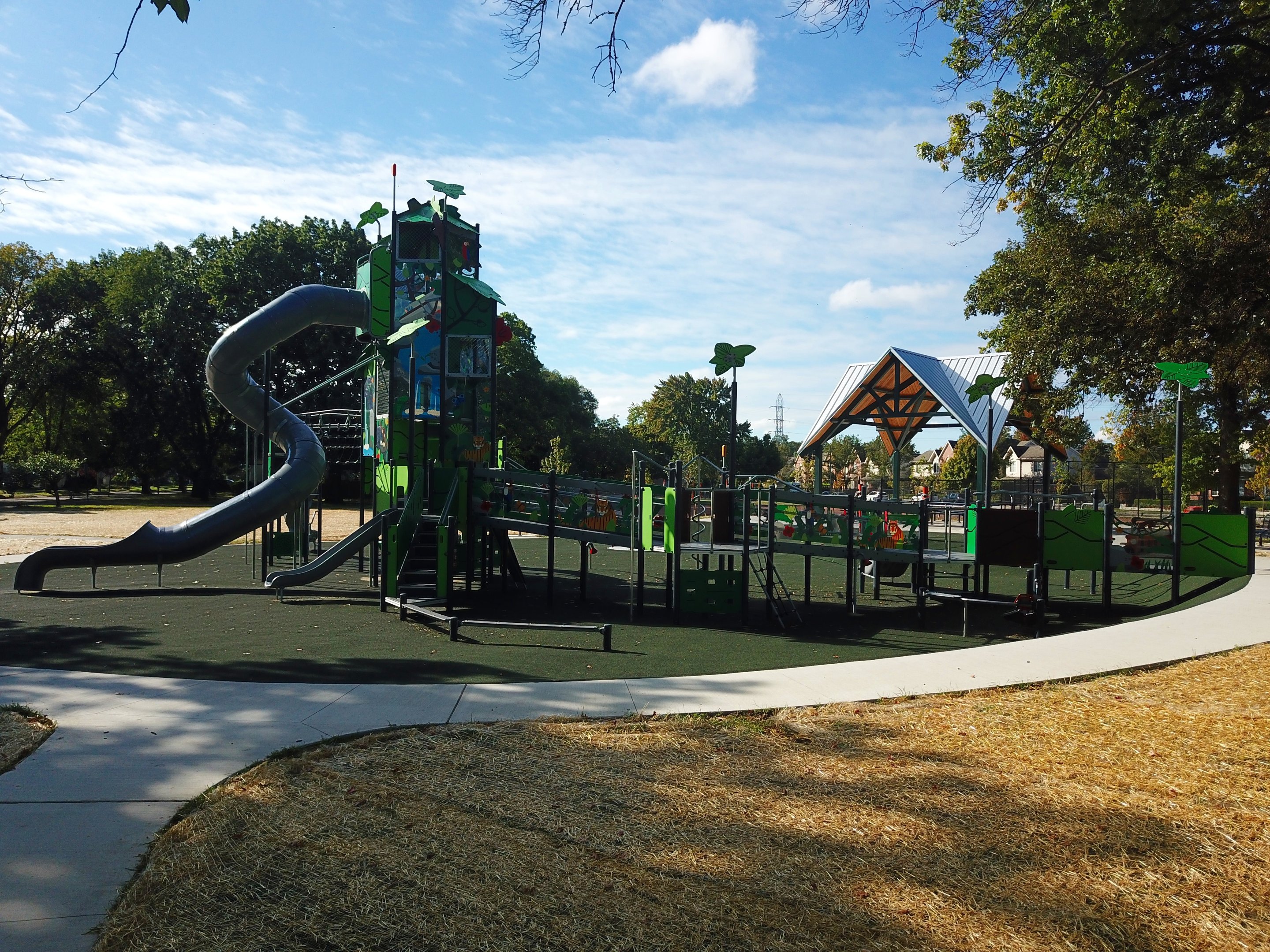 Softline Solutions image 4