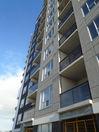 Seguro Aluminum Railings Inc. image 15