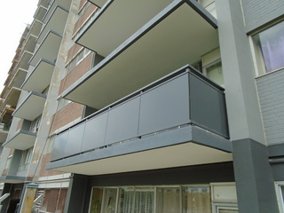 Seguro Aluminum Railings Inc. image 8