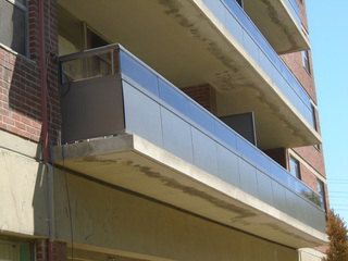 Seguro Aluminum Railings Inc. image 12