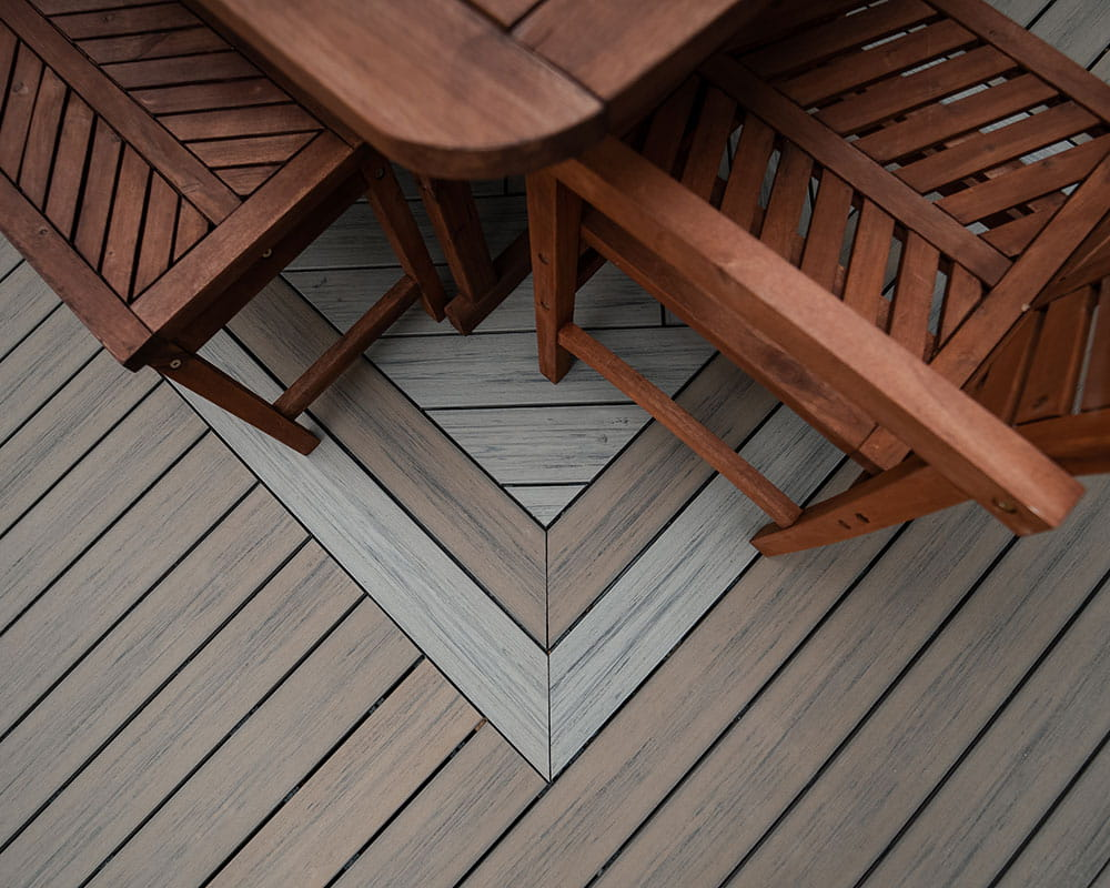 Deckorators image 10