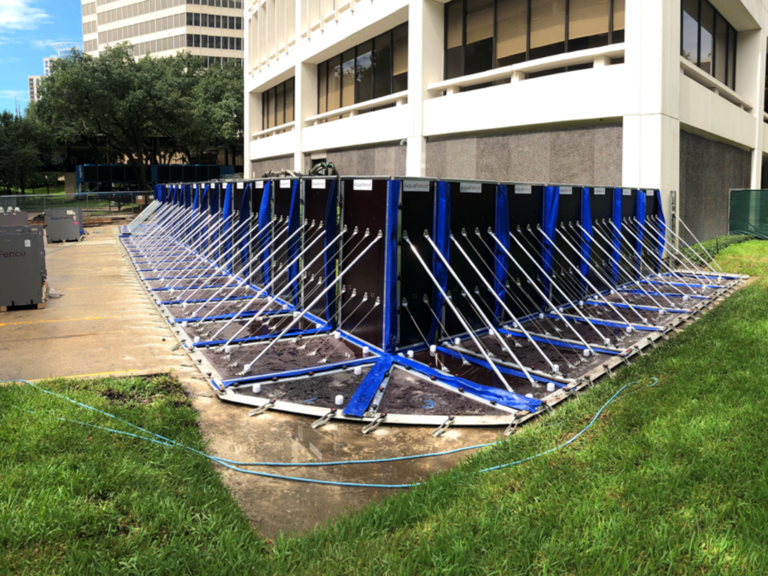 Aqua Fence image 12