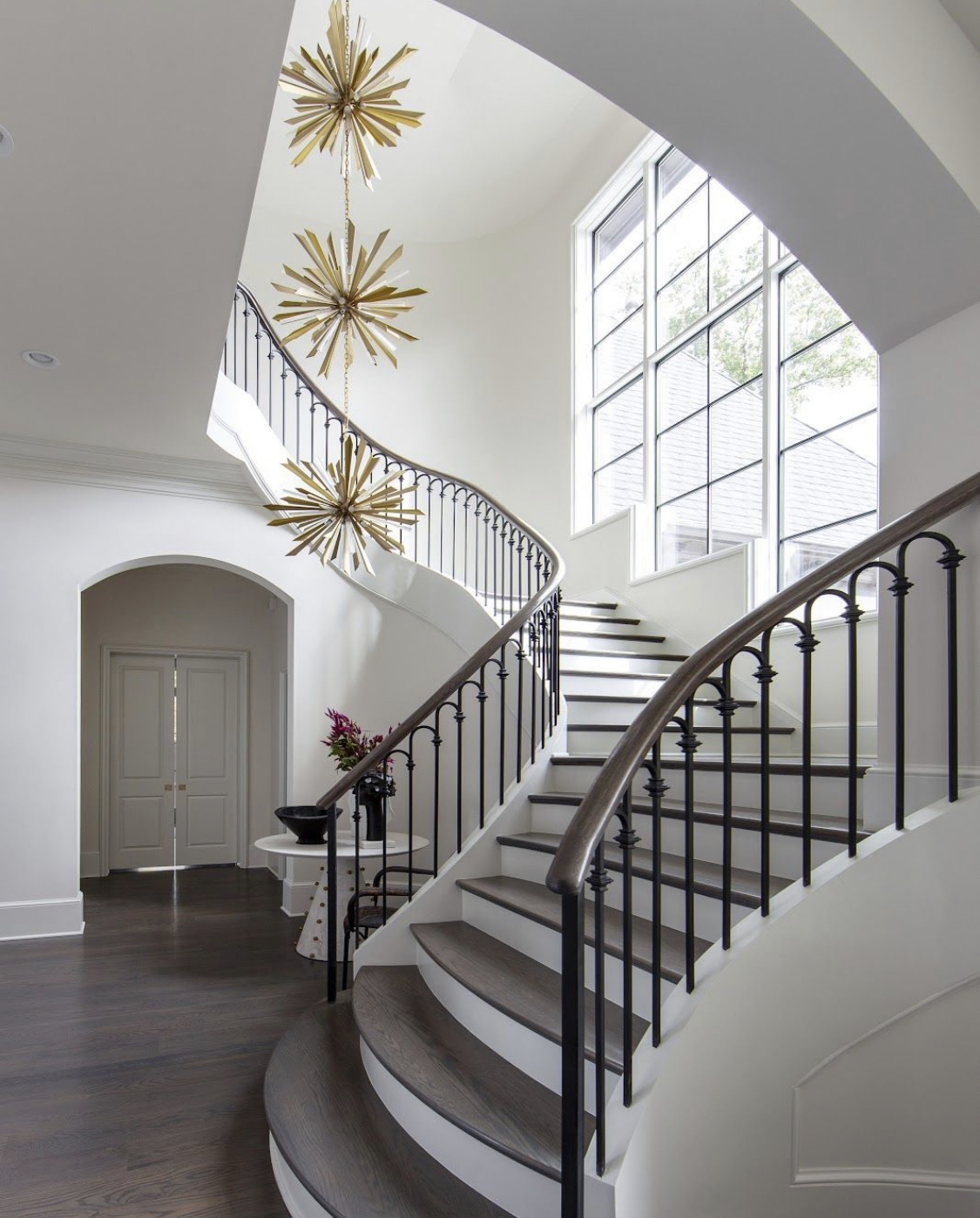 Southern Staircase image 17