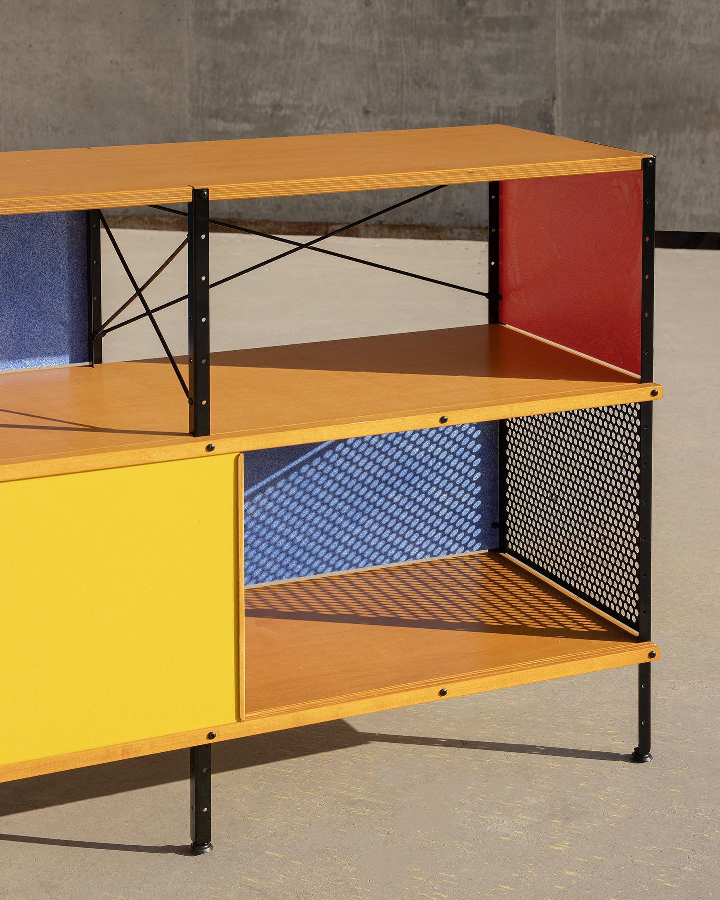 Modernica image 17