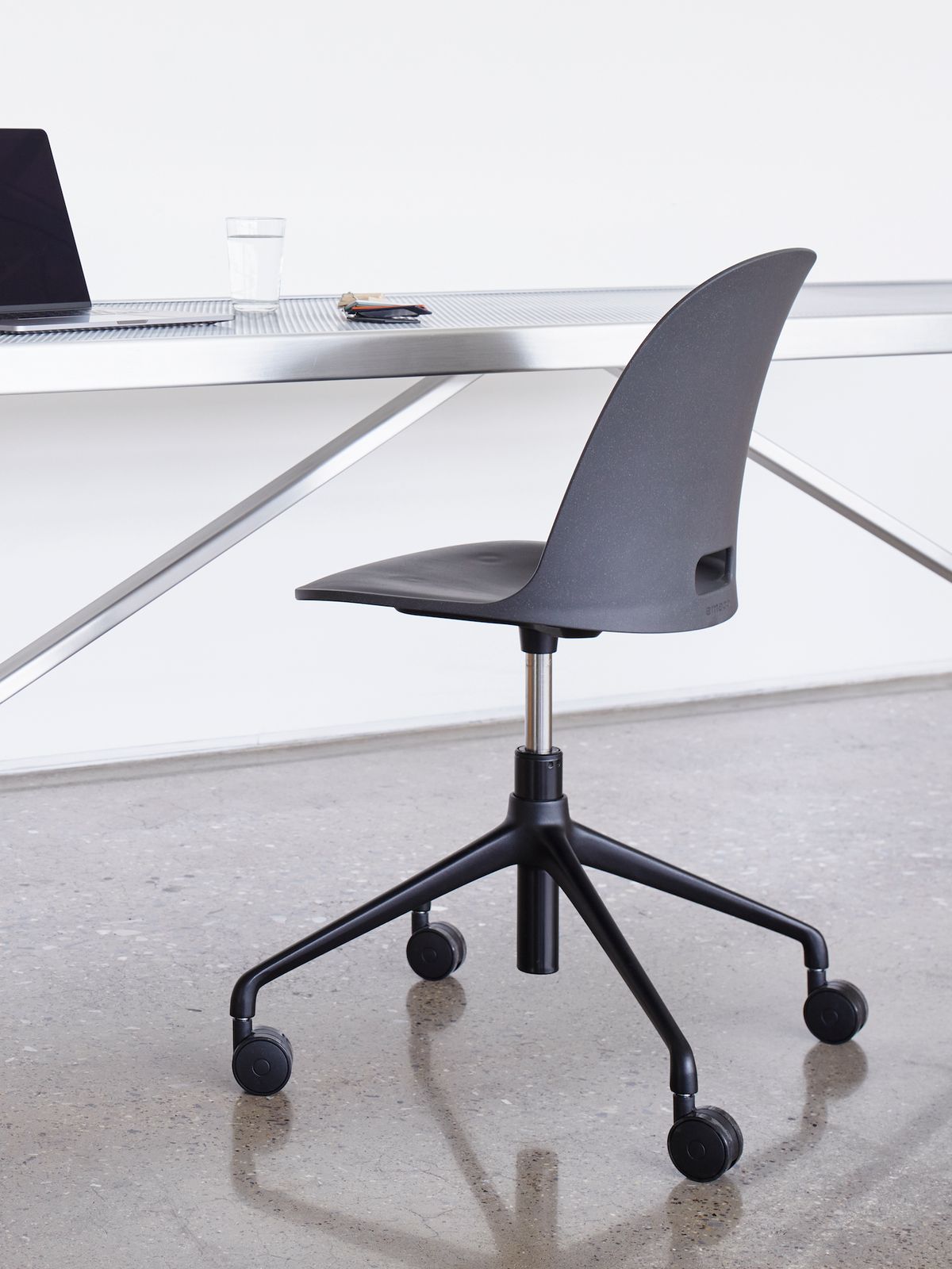Emeco image 22