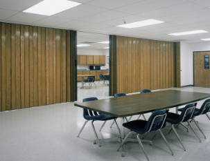 Accordion-doors.com image 9