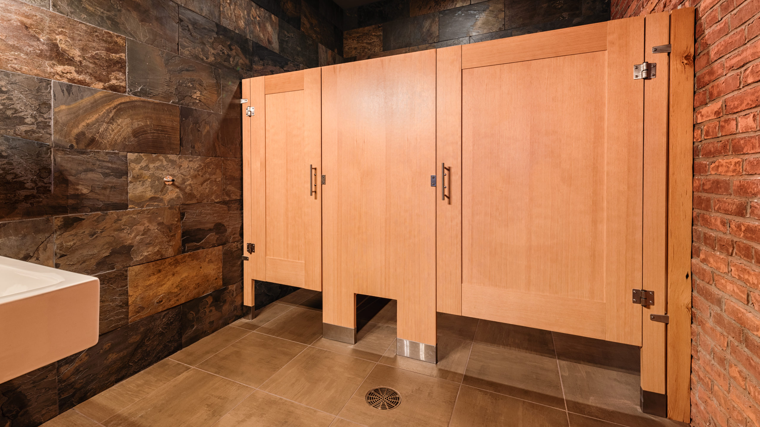 Ironwood Manufacturing, Co. - Toilet Partitions image 21