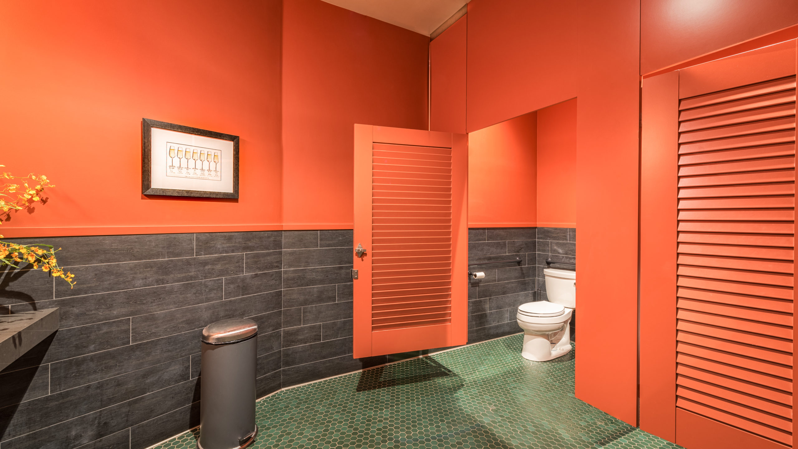 Ironwood Manufacturing, Co. - Toilet Partitions image 10