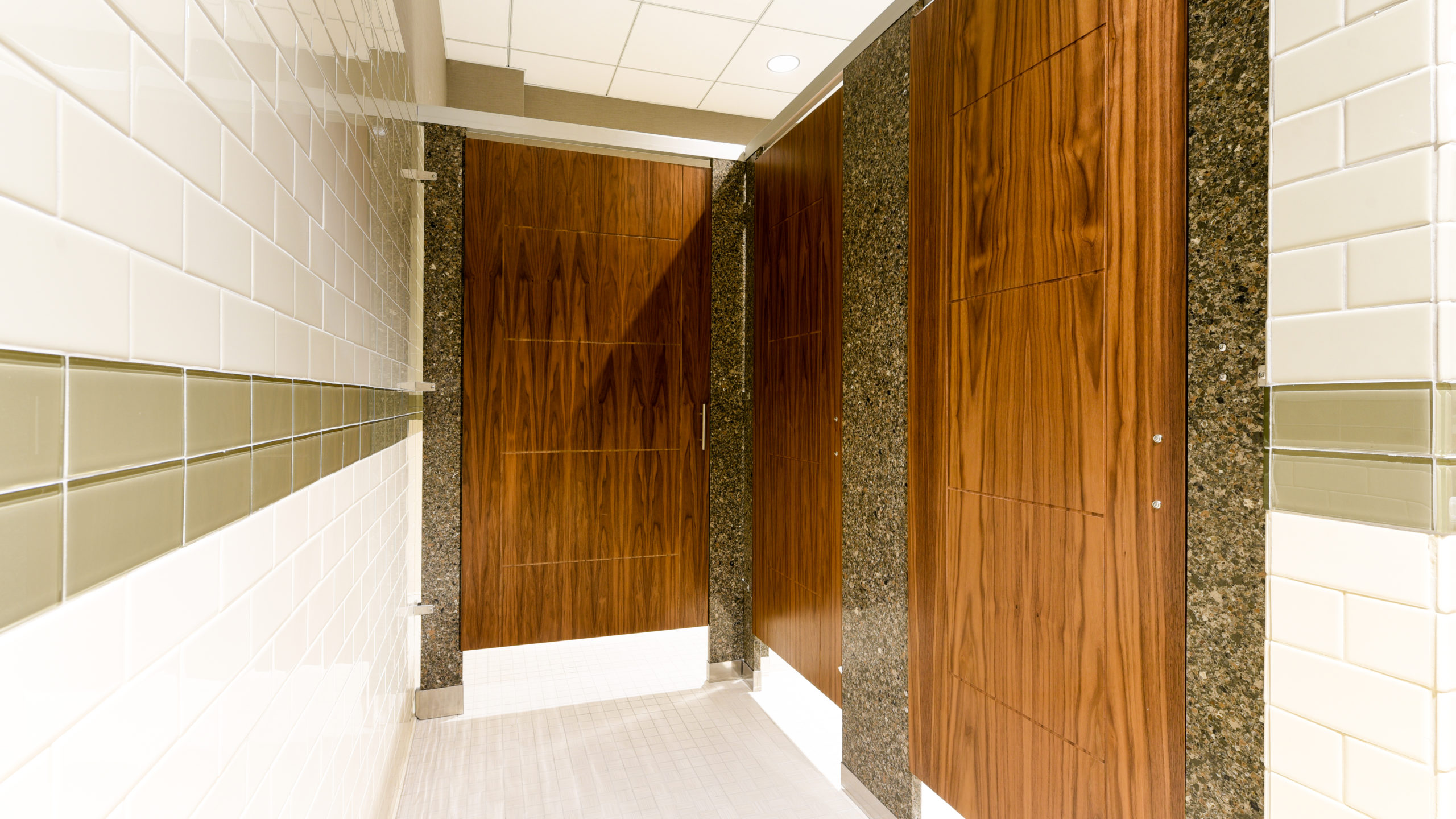 Ironwood Manufacturing, Co. - Toilet Partitions image 14