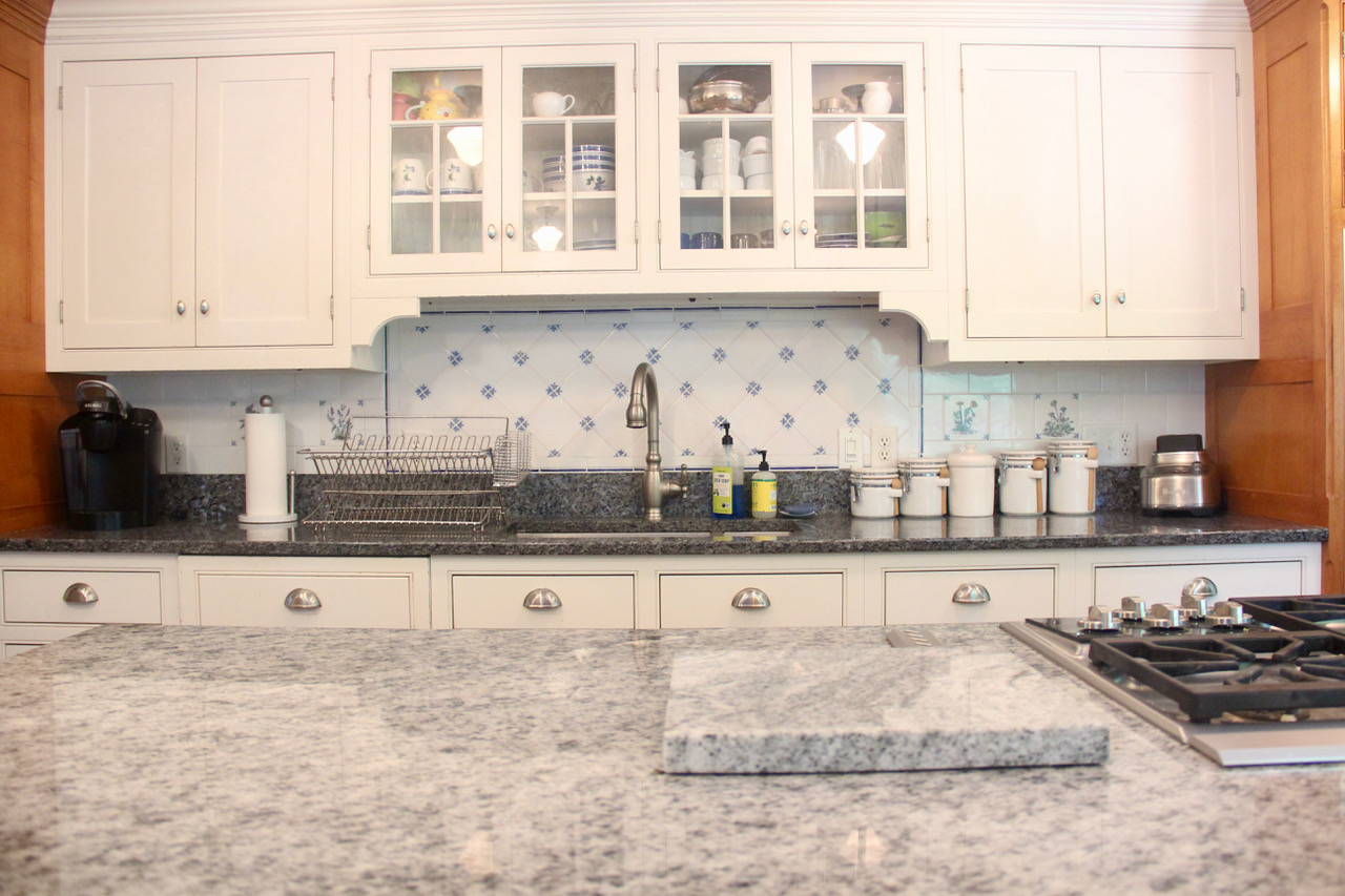 Dutch Tile Inc. image 8