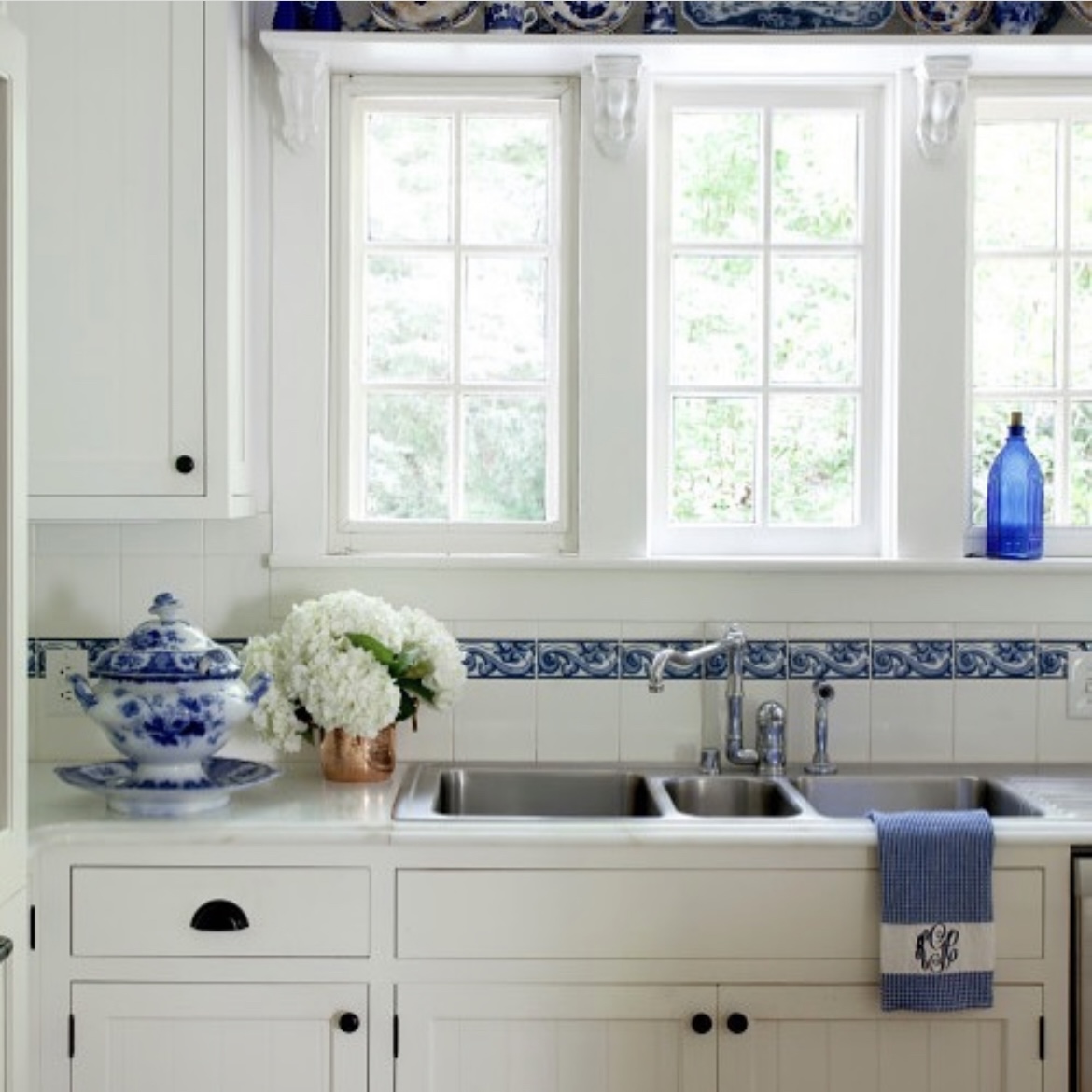 Dutch Tile Inc. image 14