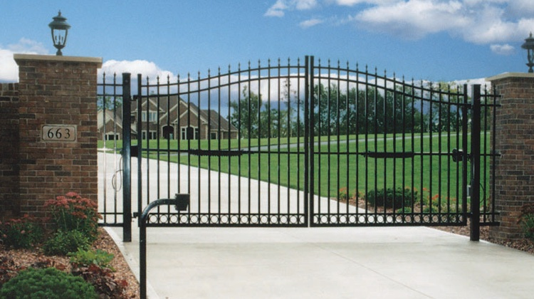 Ultra Fencing Railing image 2