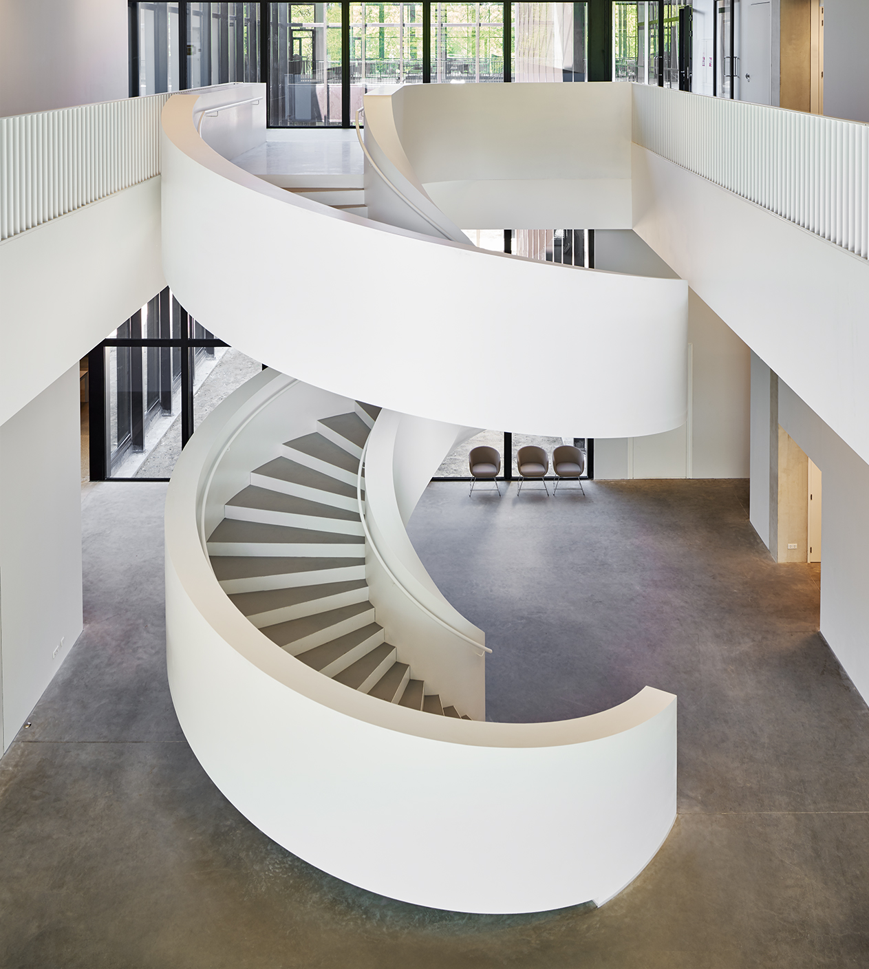 EeStairs America Inc. image 16