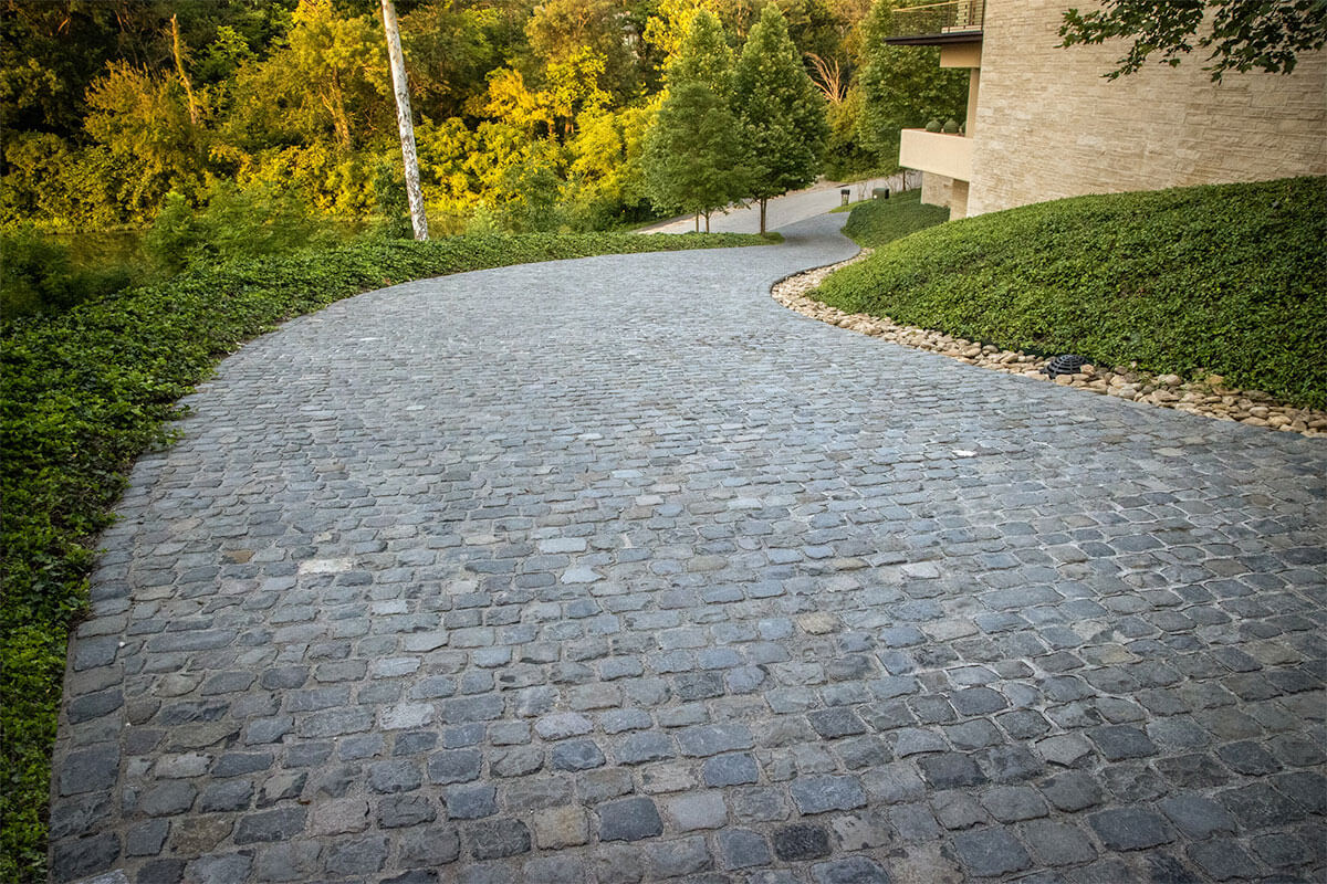 Monarch Stone International image 1