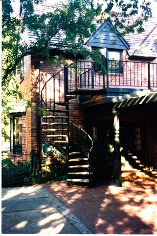 Goddard Circular & Spiral Stair image 3