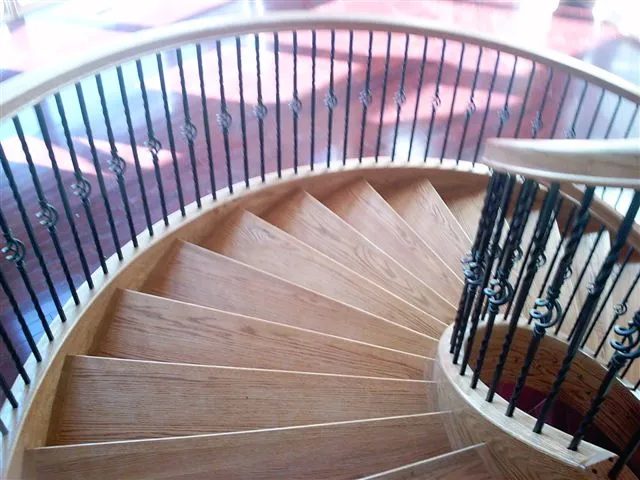 Goddard Circular & Spiral Stair image 8