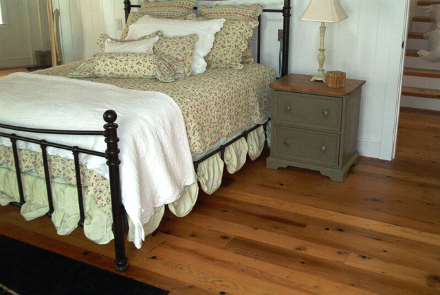 West Lincoln Barnboard & Beams Ltd. image 1