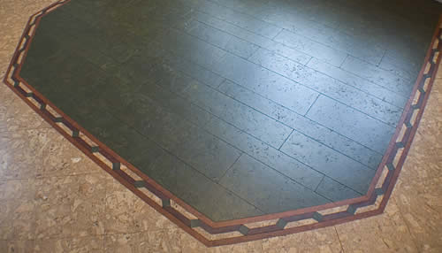 Globus Cork image 9