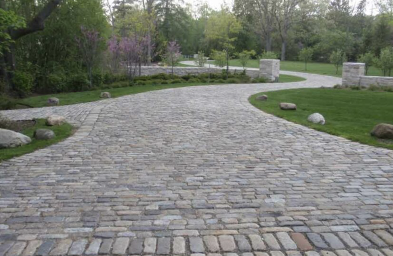 Gavin Historical Bricks image 5