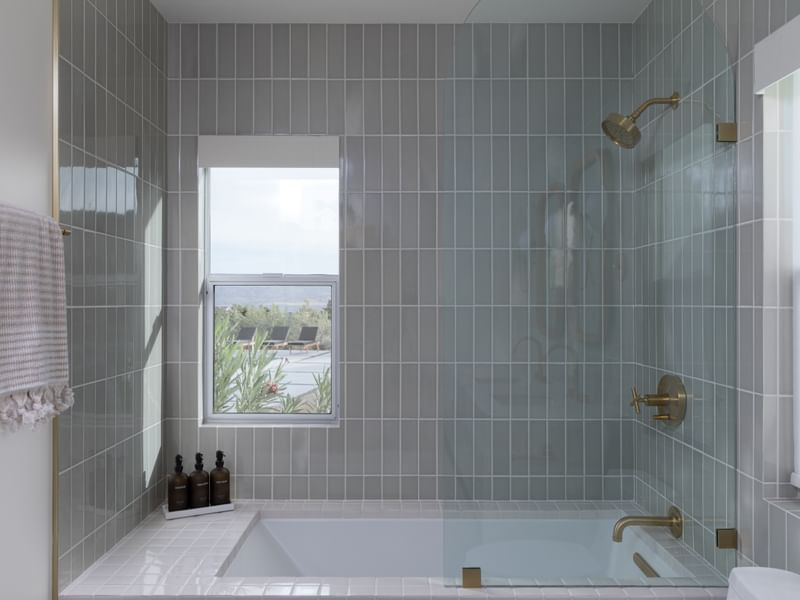 Fireclay Tile image 5