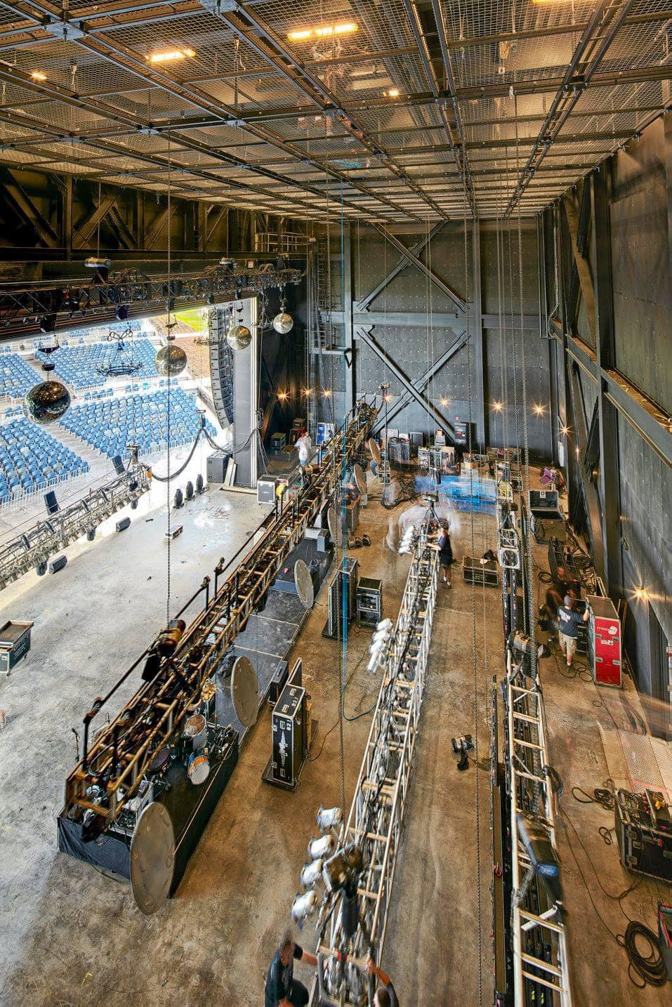 InterAmerica Stage image 2