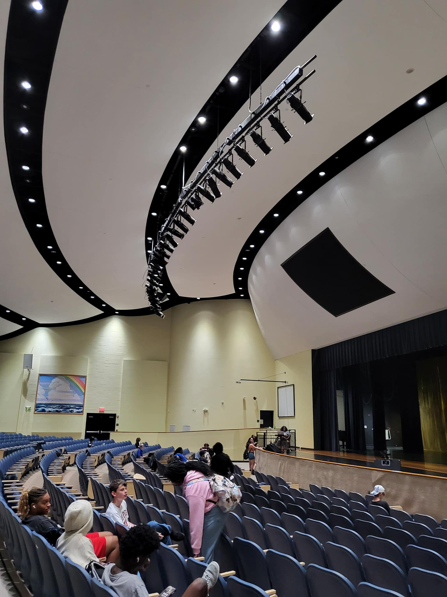 InterAmerica Stage image 20