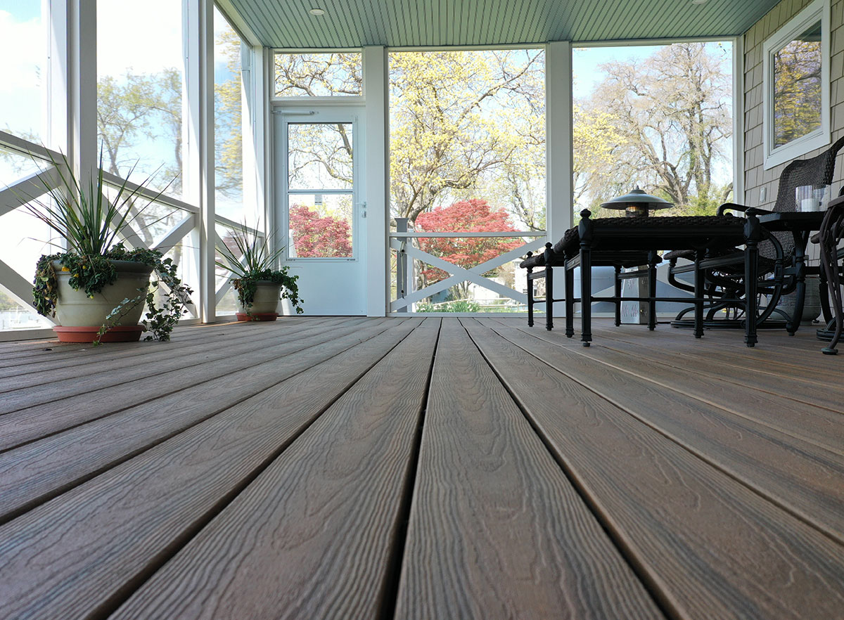 Duxxbak Decking image 2