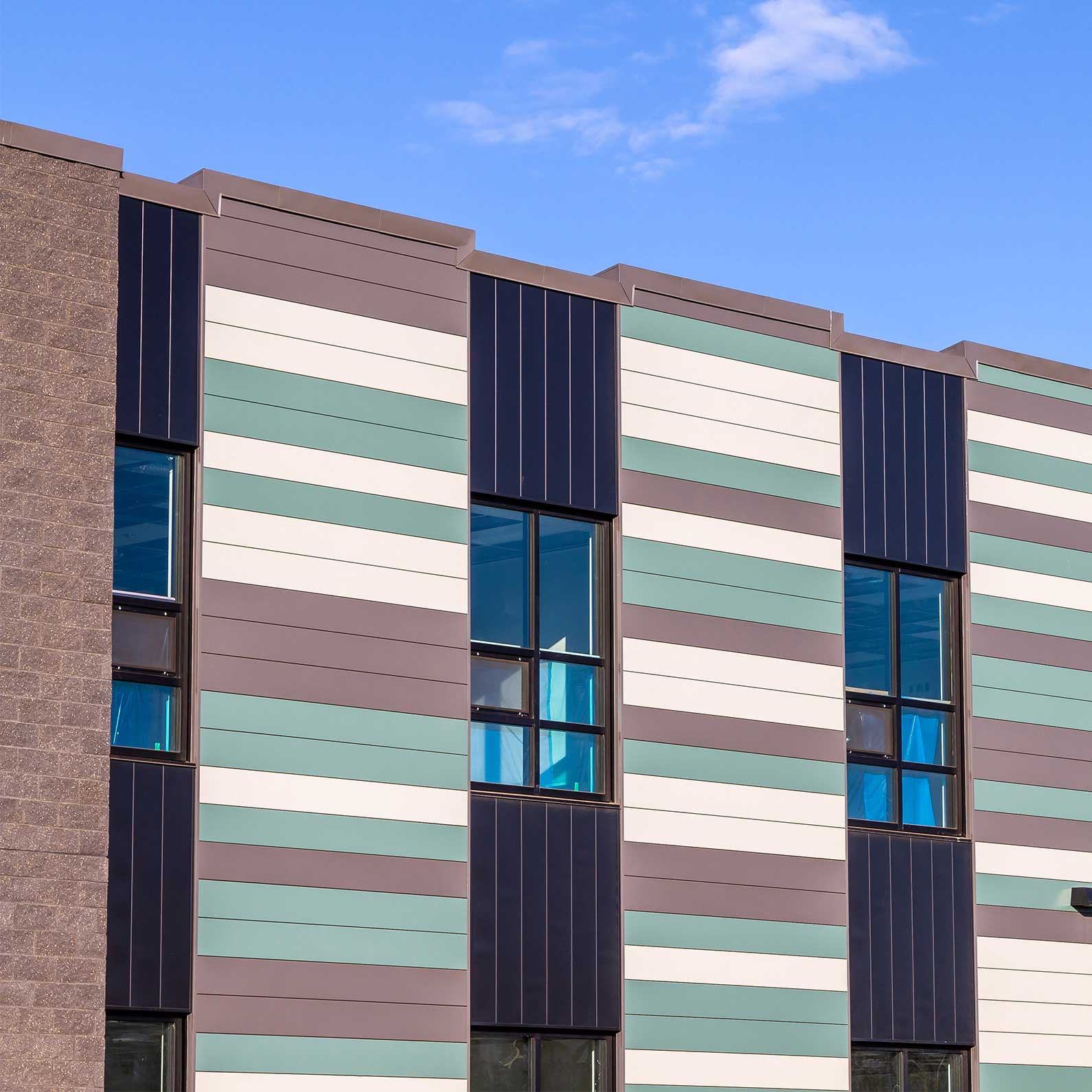 Lenmak Exterior Innovations Inc. image 11